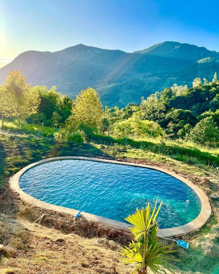 Rancho Do Paioleiro - Suites São Bento do Sapucaí Kültér fotó